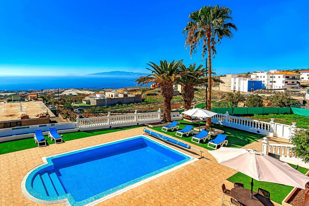 Villa Raquel With Private Pool And Sea View Los Menores Exterior foto